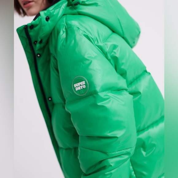 SUPERDRY Astrid Puffer Oversized Jacket with Hood in City Green, Size 6 - Picture 13 of 14